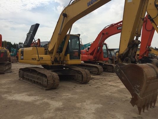 PC200-7 a utilisé l'excavatrice de KOMATSU fournisseur