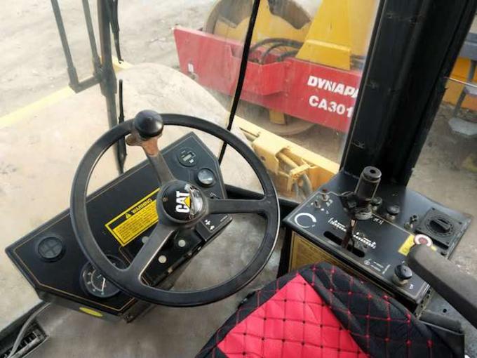 rouleau de route d'occasion de Caterpillar CS-583C du déplacement 6.6L 1