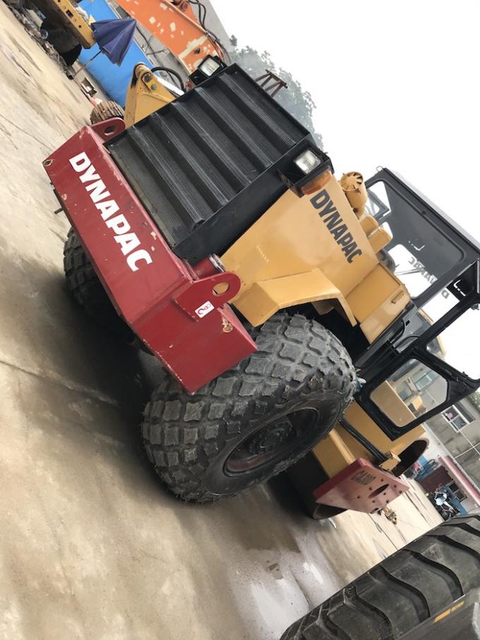 2010 vieux rouleau de route de l'an 92kw 12ton Dynapac CA30D 0