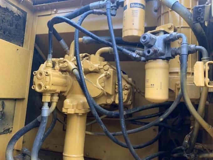 Bêcheurs d'occasion de Caterpillar 325D de seau de 2011 ans 1.6m3 4