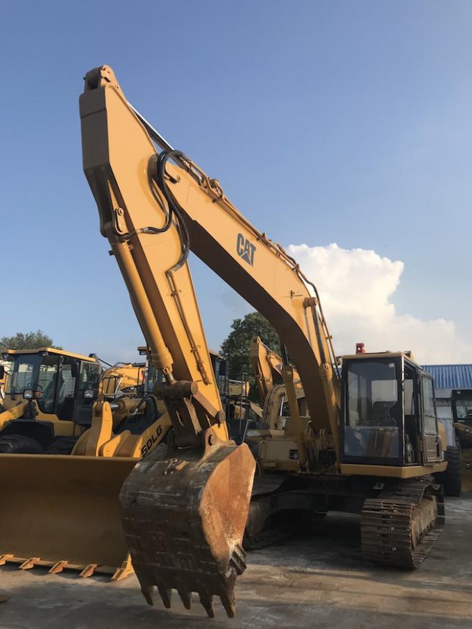 8.6kw 2012 ans du poids 20000KG E200B ont employé CAT Excavator 0