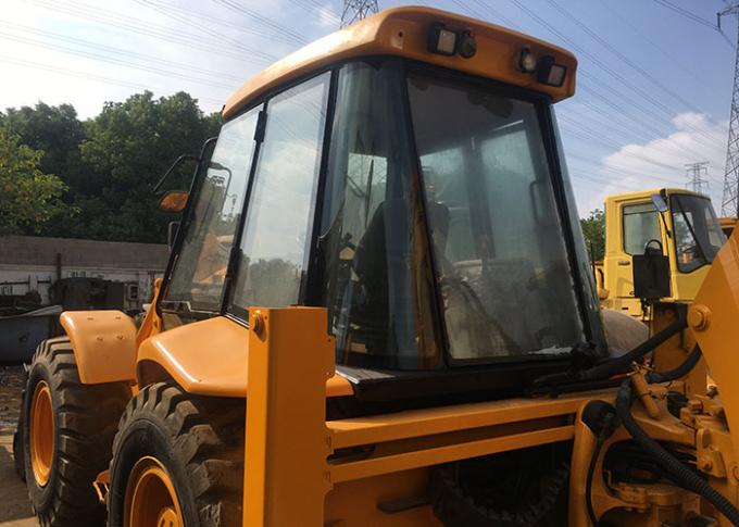 Heures de travail 1800h 2014 chargeur de roue d'occasion de JCB 4CX d'an 3