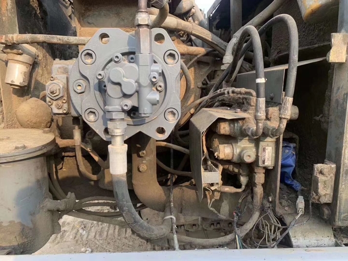 5.883L excavatrice Second Hand du seau SH200 Japon du déplacement 0.7m3 0